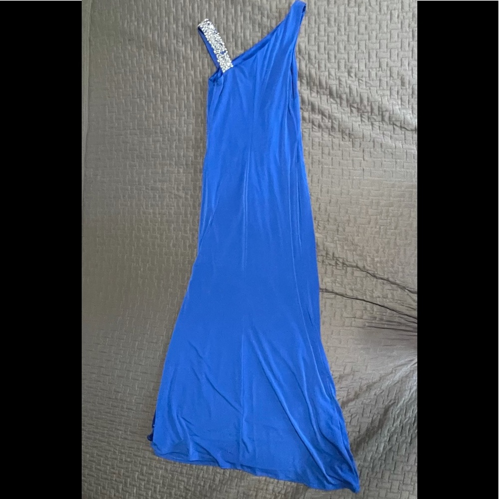 Laundry BY SHELL SECAL